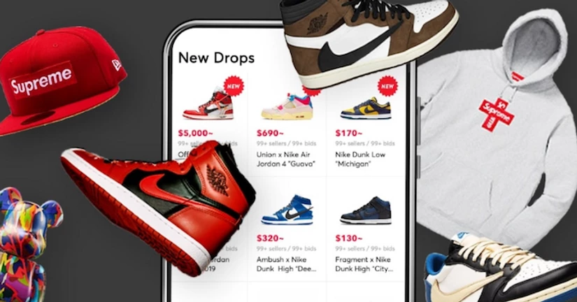 What items are available on SNKRDUNK?