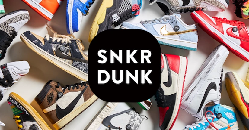 About SNKRDUNK Stores business hours